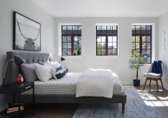 Building Photo - 2004 W Diversey Pkwy