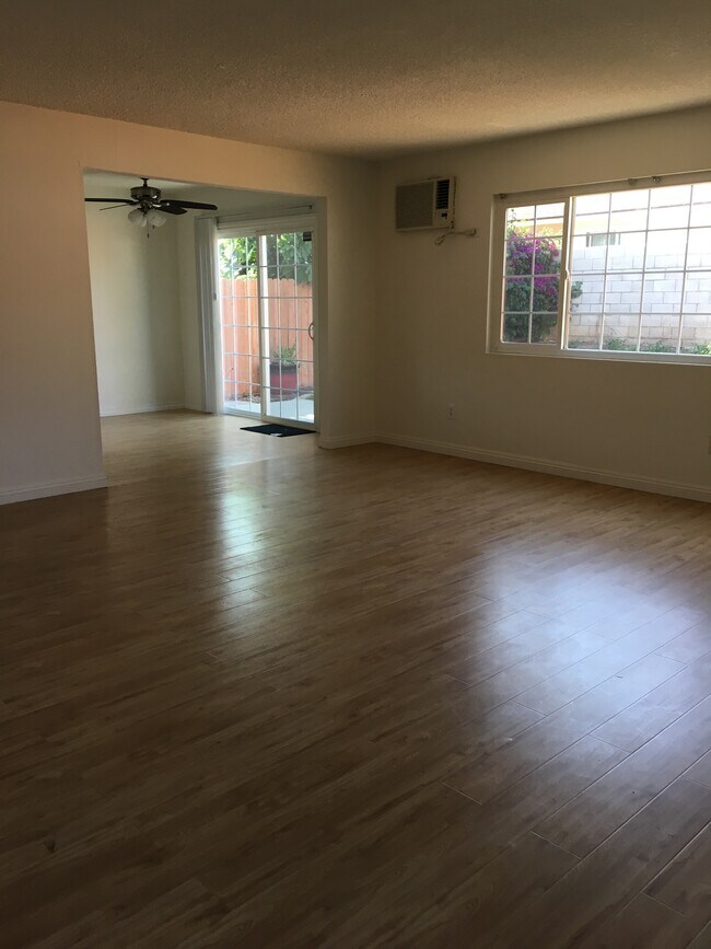 Foto del edificio - 18171 Mandarin Ln