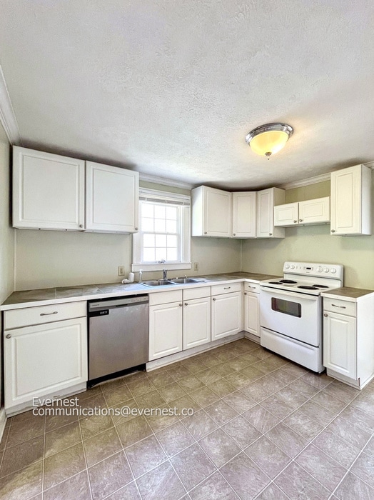 Foto del edificio - 1304 Joseph Ave