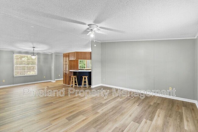 Building Photo - 4216 Riverpoint Dr
