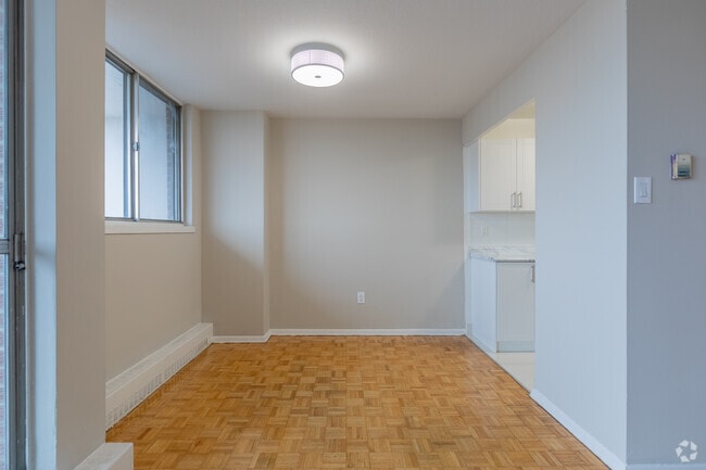 2BR, 1BA - 950SF - Dining Room - Birch Towers