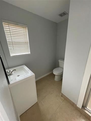 Foto del edificio - 1208 E Magnolia Ave