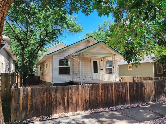 Photo - 2 bedroom 1 bath Berkley Apartment for rent