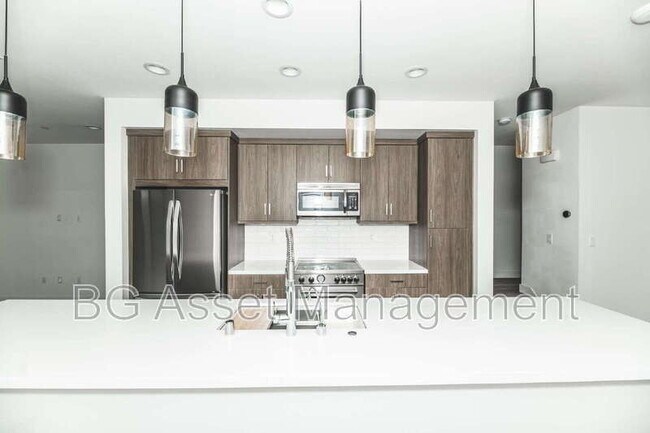 Foto del edificio - 180 Uptown Cir