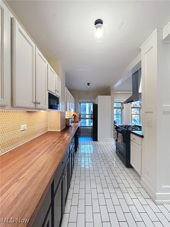 Foto del edificio - 2330 Euclid Heights Blvd