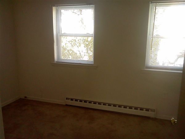 Primary Photo - 13 Greenhill Rd