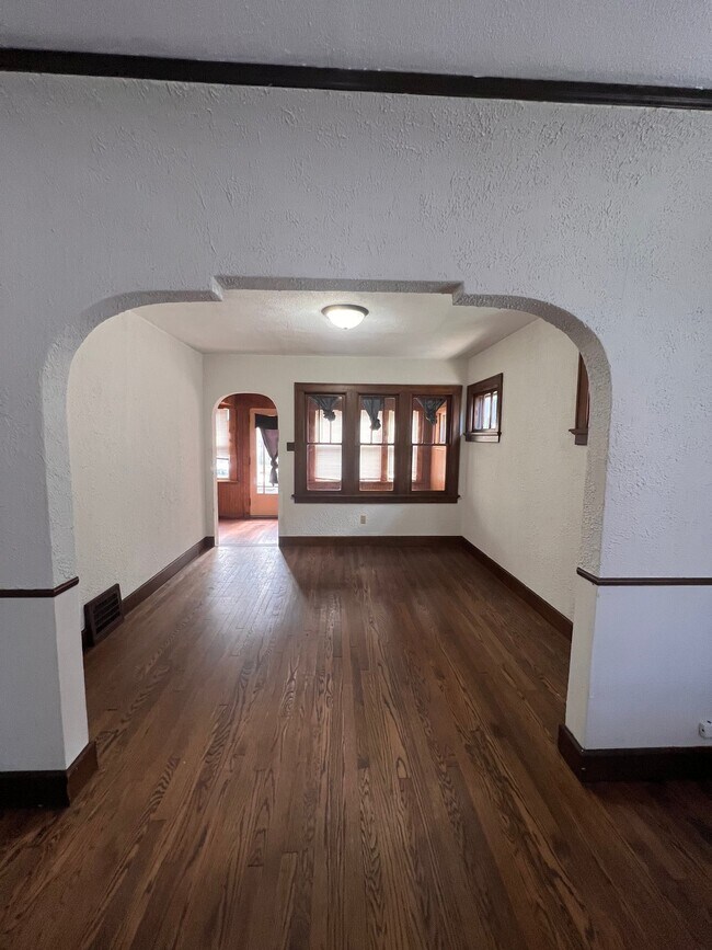 Foto del edificio - 169 S 64th St