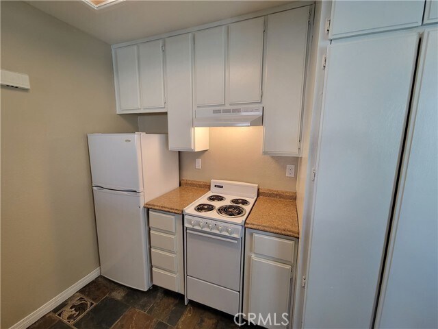 Foto del edificio - 3640 Oak Creek Dr