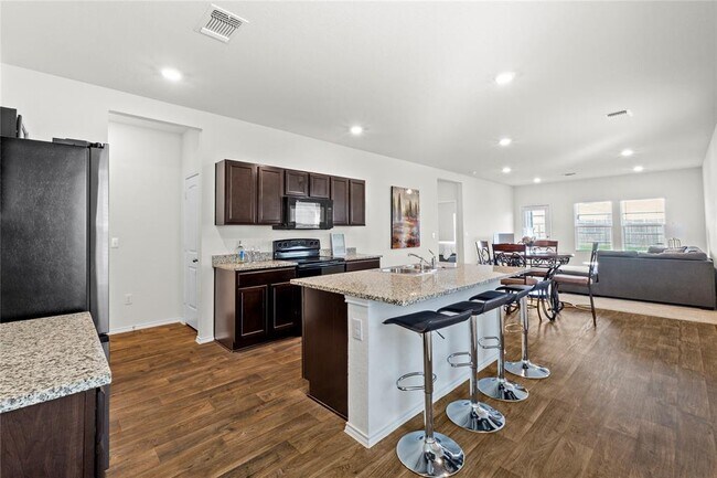 Building Photo - 14806 Bajada Rd