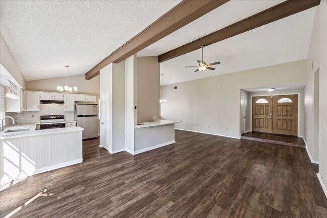 Foto del edificio - 16306 Parksley Dr