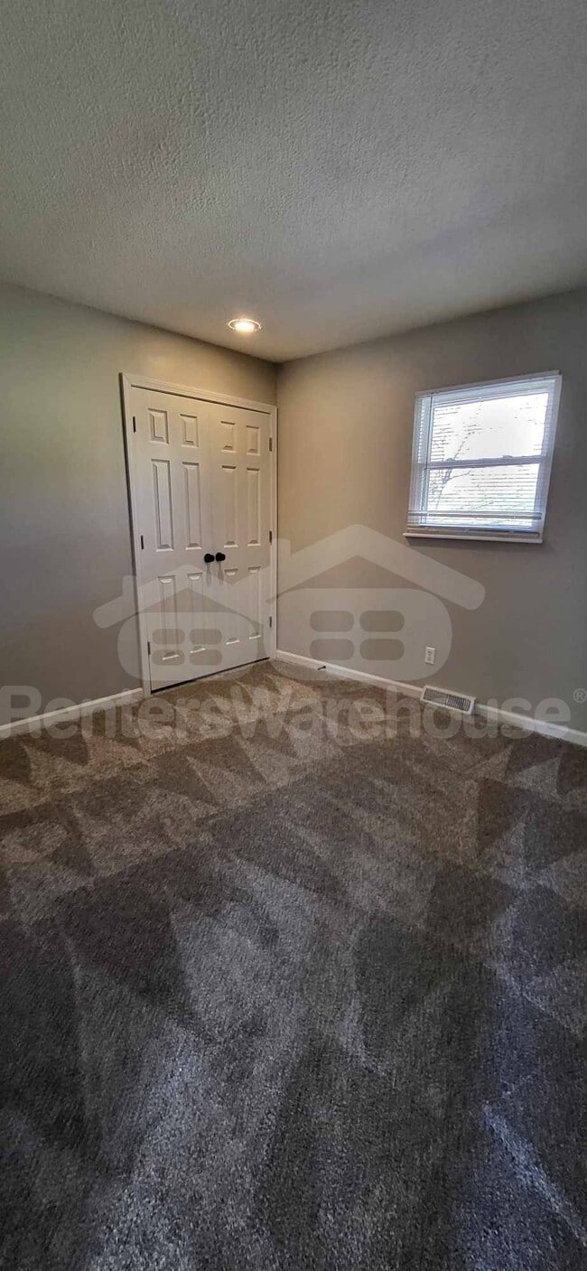Building Photo - 308 NW 62nd Terrace