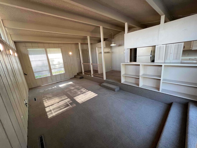 Foto del edificio - 2124 N 1060 W St