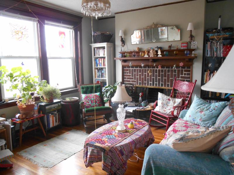 Primary Photo - 19 Vinal St