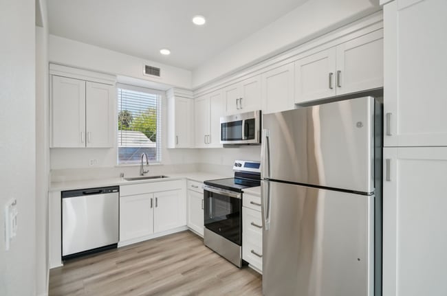 Interior Photo - T20 Lofts - With Private Garages