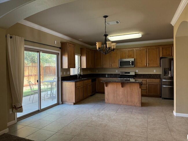 Building Photo - 2810 Orly Ct