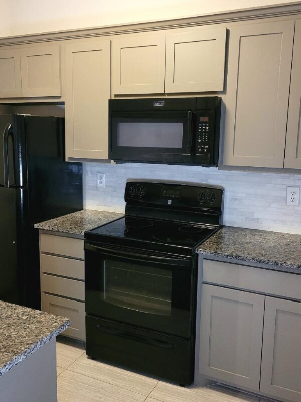 Foto del edificio - 5616 Preston Oaks Rd