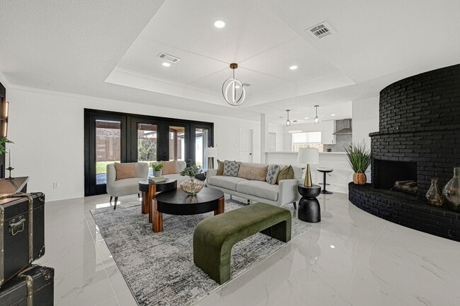 Building Photo - 2415 Moss Hill Dr