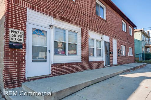 Primary Photo - 160 Brittain Rd