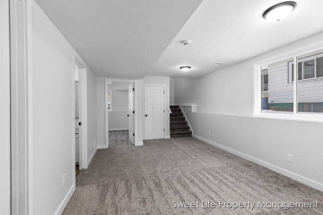 Building Photo - 1524 Fremont Ave NW