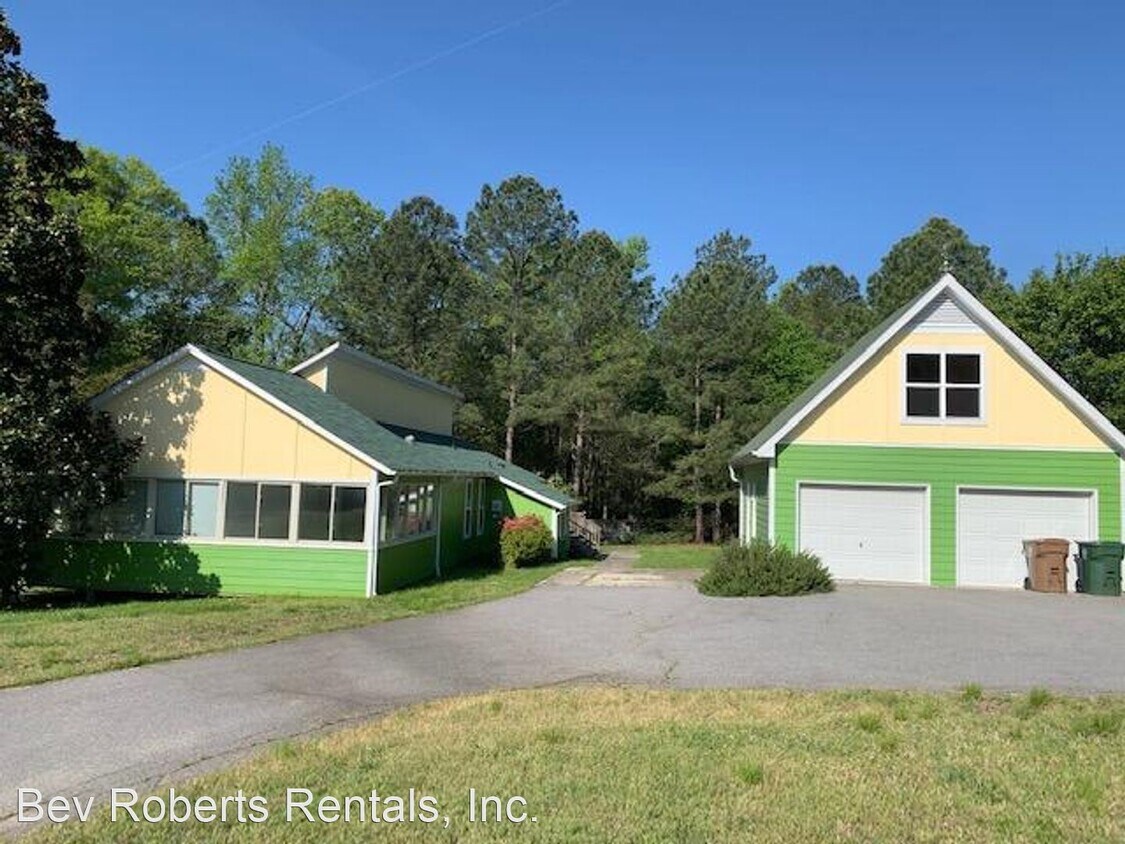 Primary Photo - 3 br, 1.5 bath House - 1321 Yates Store Road
