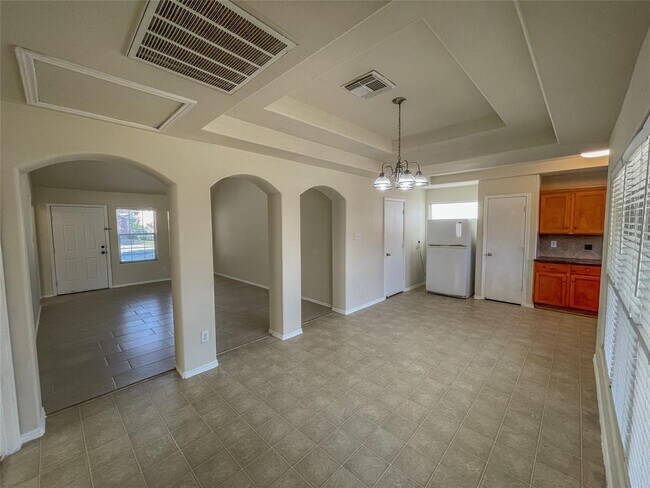 Building Photo - 506 Birch Cluster Ct