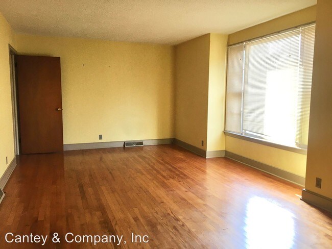 Building Photo - 3 br, 1 bath House - 2331 Laurie Street