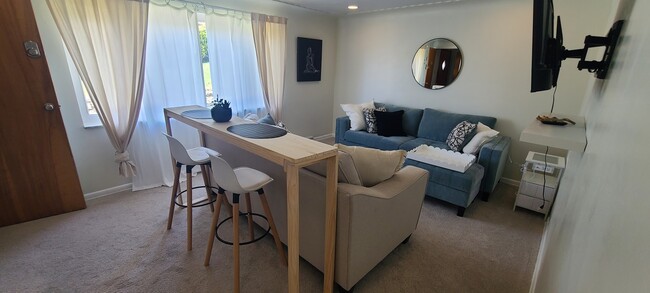 Shared living area - 309 W Virginia Ave