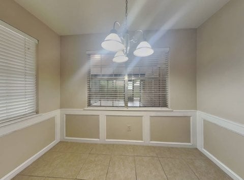 Building Photo - 1116 Lenore Dr