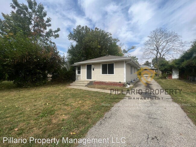 Building Photo - 3 br, 1 bath House - 2928 E 34th St