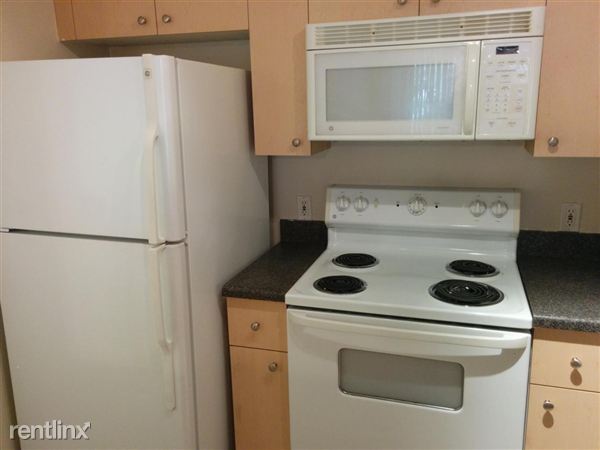 Building Photo - 4081 San Marino Blvd