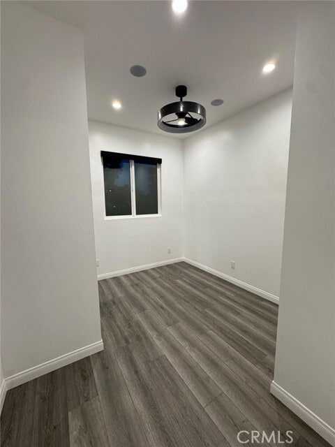 Foto del edificio - 18222 Chatsworth St