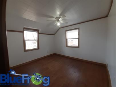 Building Photo - 424 S Van Buren St