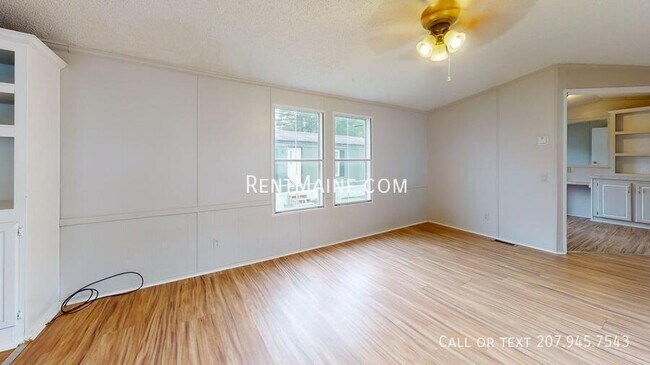 Foto del edificio - 799 Stillwater Ave