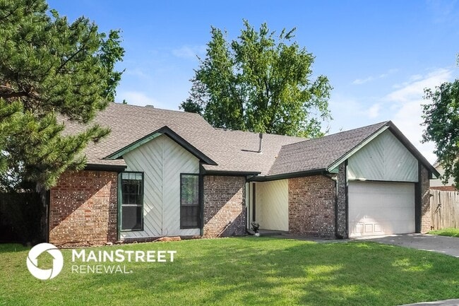 Building Photo - 2705 Pinto Trail