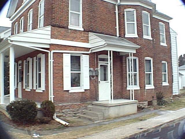Primary Photo - 100 S Broad St