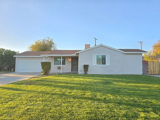 Building Photo - House for rent in LANCASTER | 3 Bedrooms |...