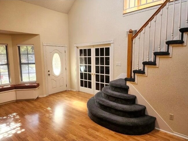 Photo - 2708 London Ct Townhome