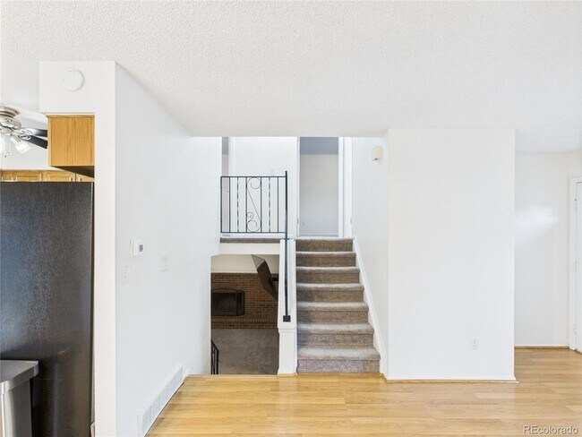Foto del edificio - 4603 S Dudley St
