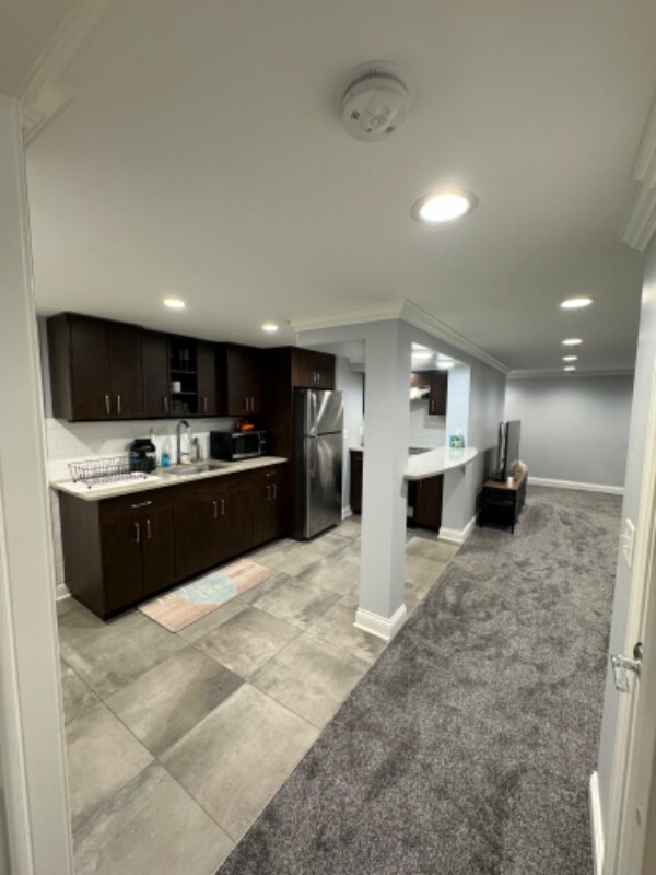 Foto del edificio - 6511 Oliver Ave S
