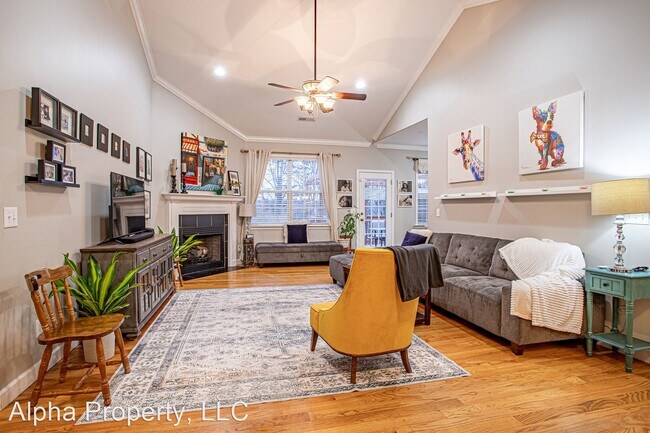 Foto del edificio - 4 br, 2 bath House - 228 Josh Ct