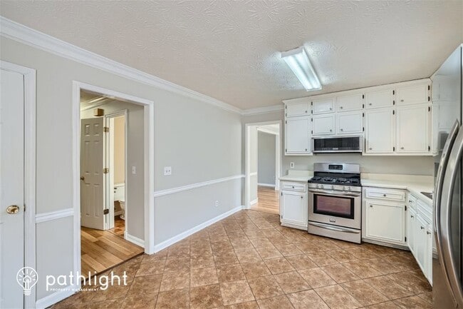 Building Photo - 1378 Glen Verde Ct, Lawrenceville, GA, 30043