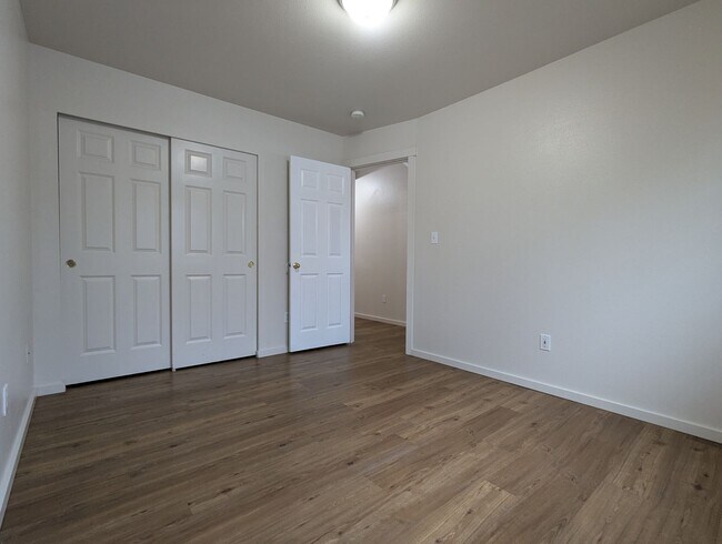 Foto del edificio - BishCarlson - 2907-2909 S 9th St