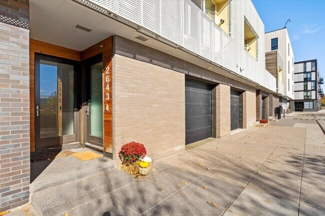 Foto del edificio - 2643 Brush St