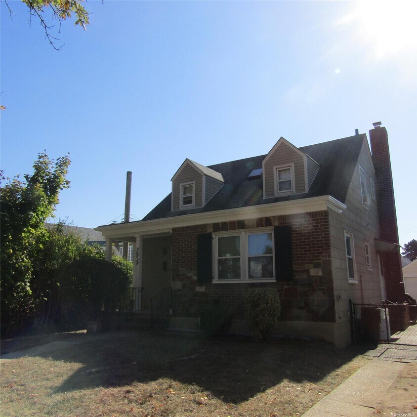 Primary Photo - 246-38 85th Rd