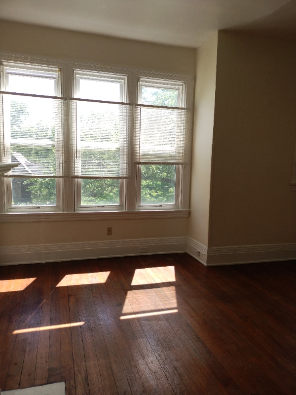 Foto del edificio - 3523 Clifton Ave