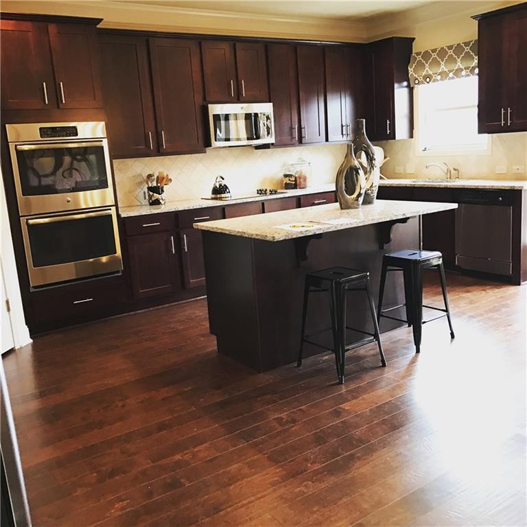 Foto del edificio - 1198 Laurel Valley Ct.