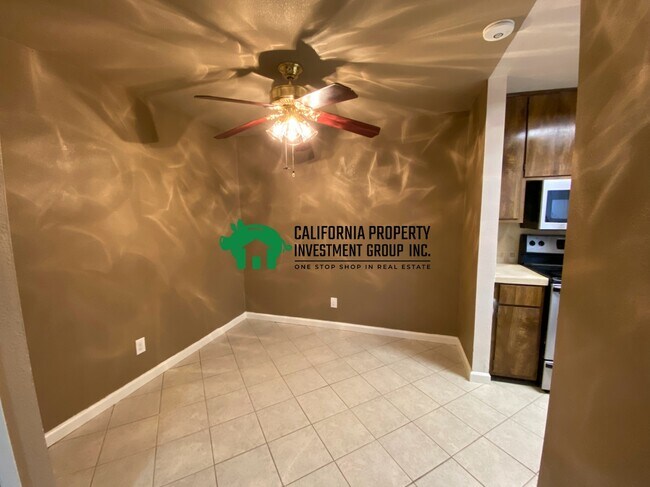 Foto del edificio - 110 Luna Grande Cir