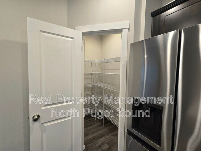 Foto del edificio - 28215 64th Ct NW