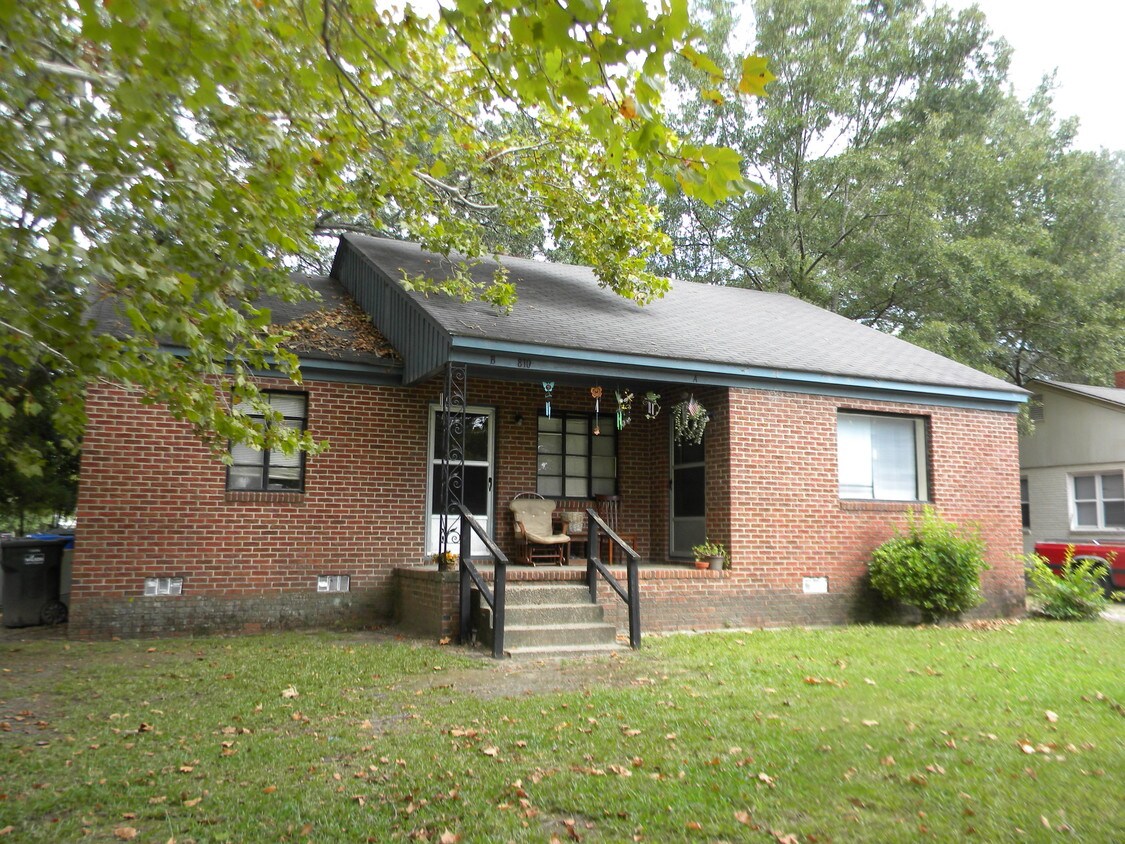 810 Selma St, Wilson, NC 27893 Apartments in Wilson, NC