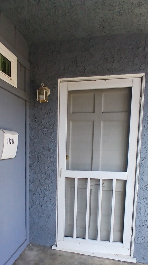 Front door - 1728 N Hollywood Way